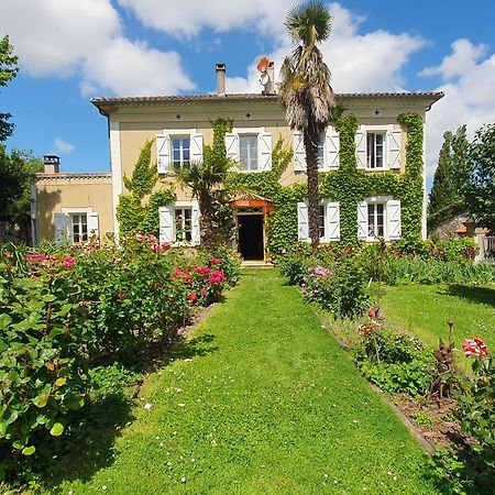 Pause Campagne - Chambres D'Hotes Pouy-de-Touges المظهر الخارجي الصورة