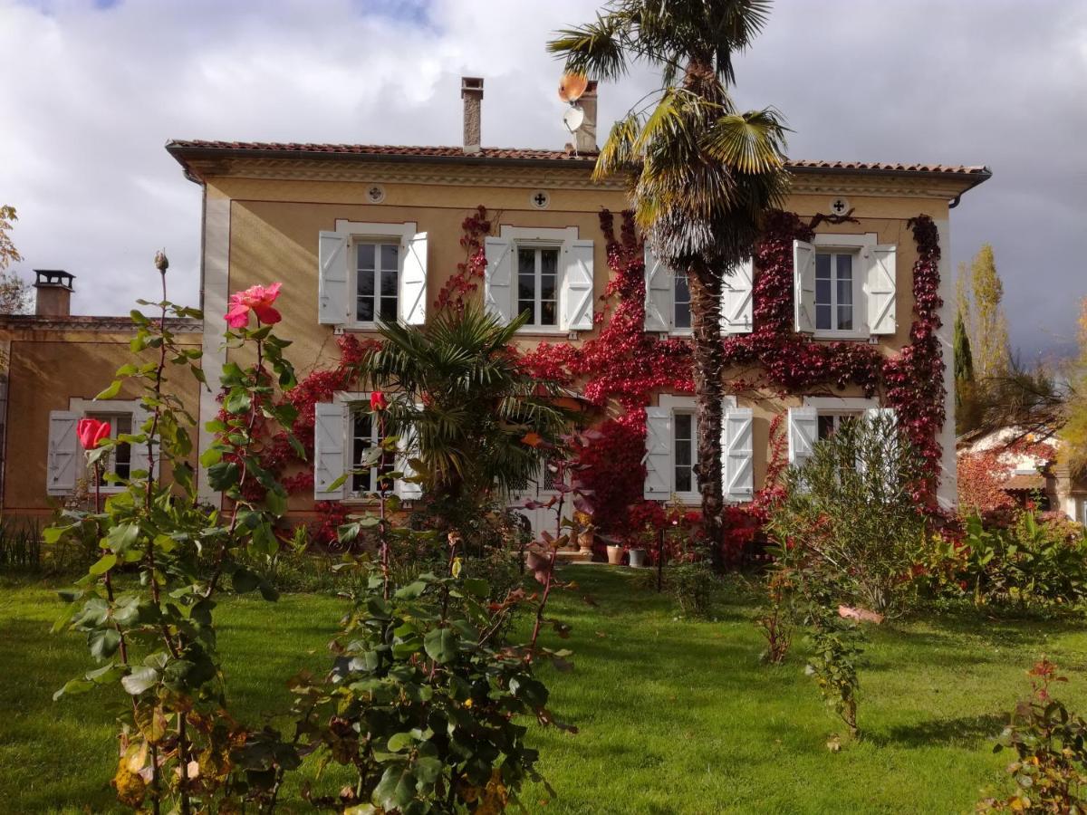 Pause Campagne - Chambres D'Hotes Pouy-de-Touges المظهر الخارجي الصورة